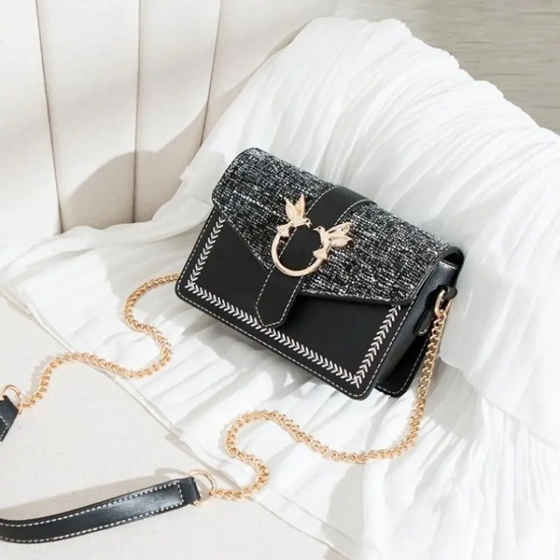 Trendy Chain Shoulder Bag for Summer 2020 Fashion